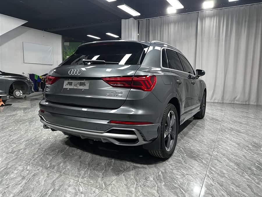 Audi Q3 2023