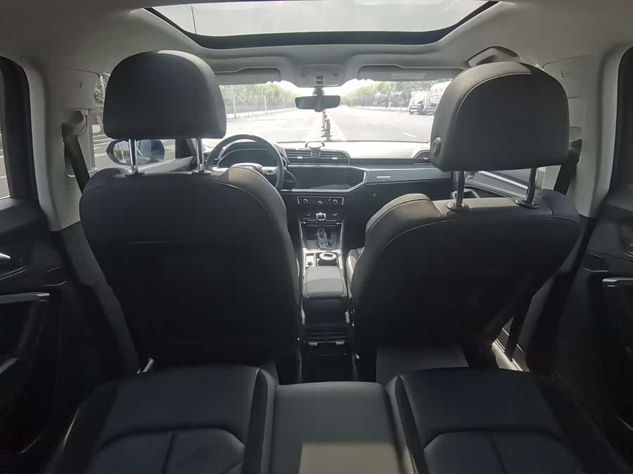Audi Q3 Sportback 2020 — фото 11
