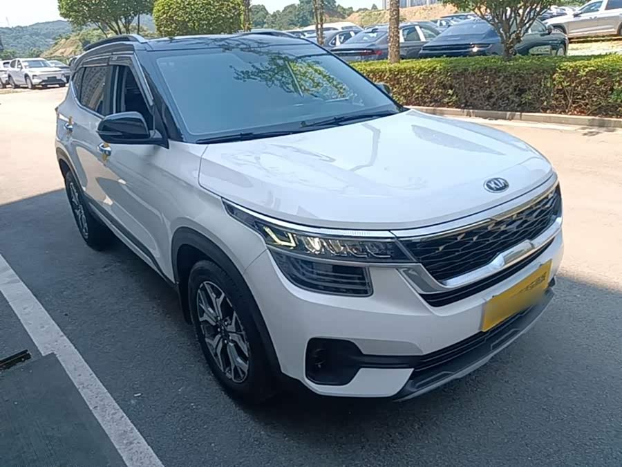 Kia KX3 Proud Running 2020