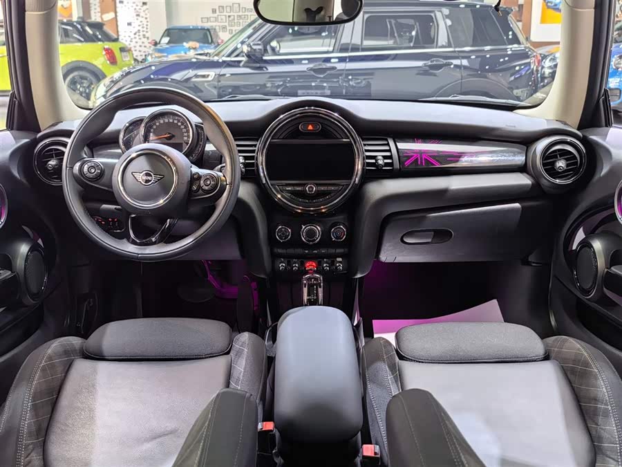 MINI MINI 2018