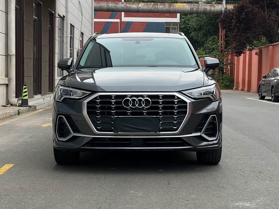 Audi Q3 2022