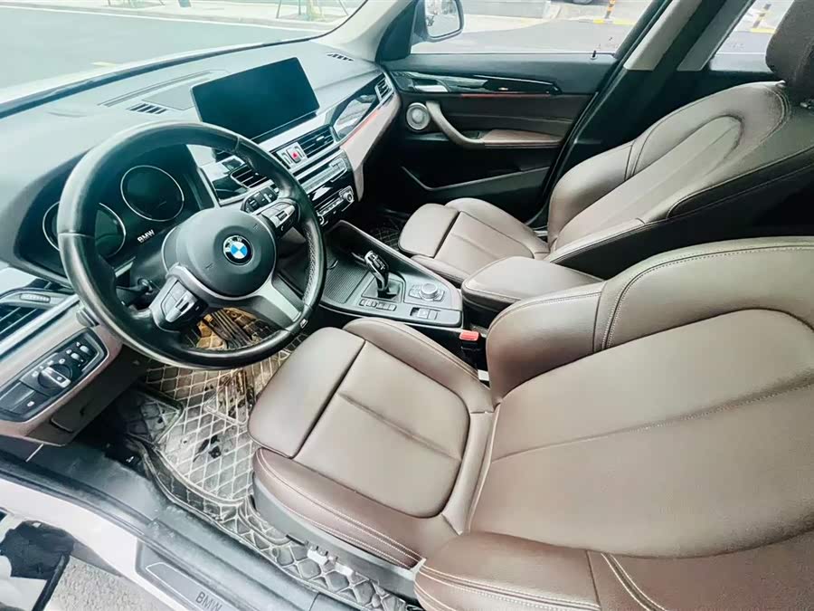 BMW X1 2022 — фото 13