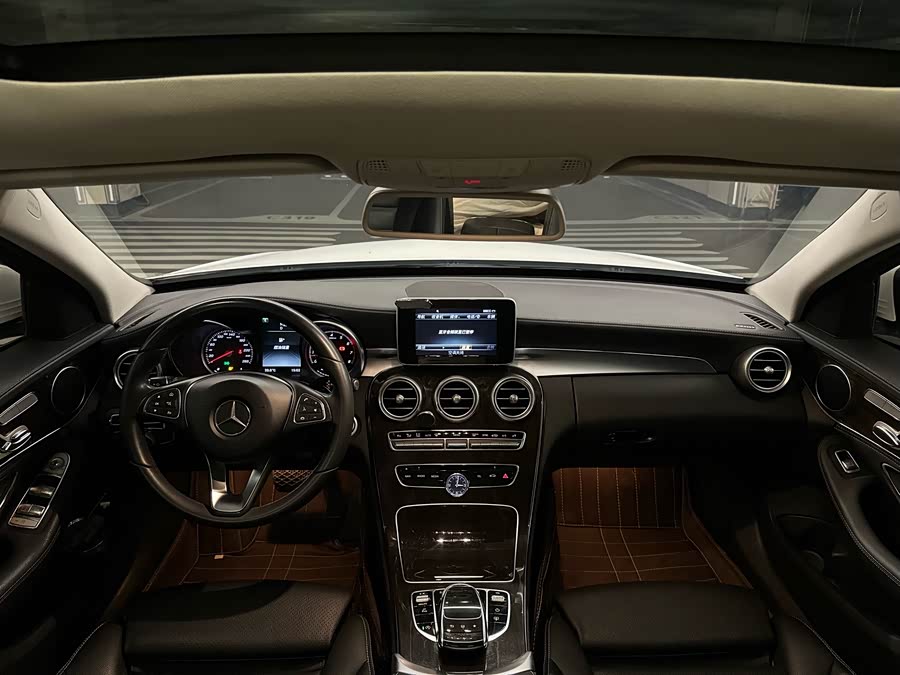 Mercedes-Benz C-Class 2015 — фото 28