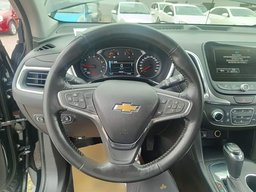 Chevrolet Equinox 2018 — фото 11