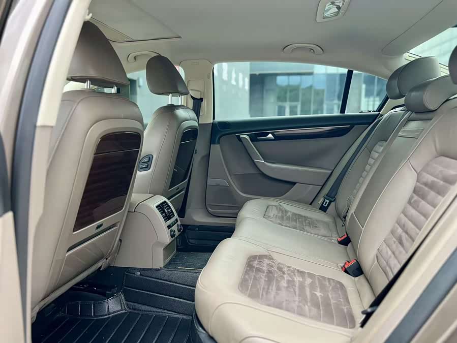 Volkswagen Magotan 2015