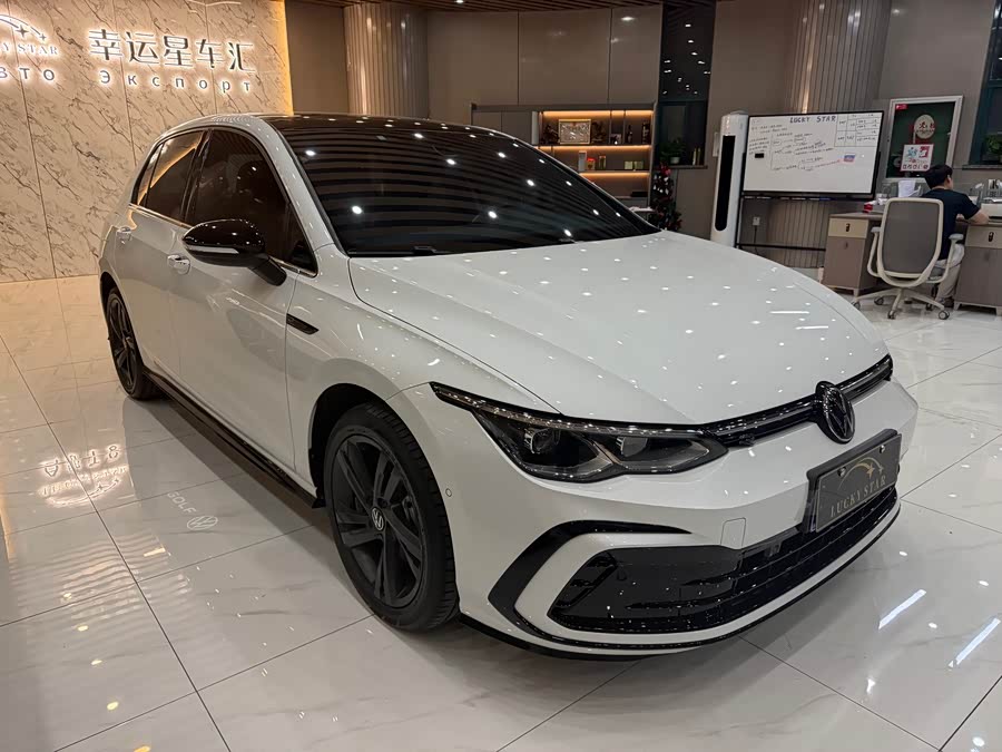 Volkswagen Golf 2023