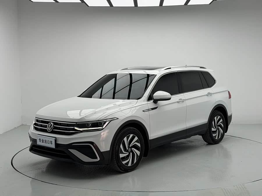 Volkswagen Tiguan L 2023