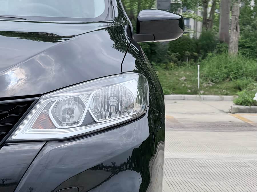 Nissan Tiida 2016 — фото 22