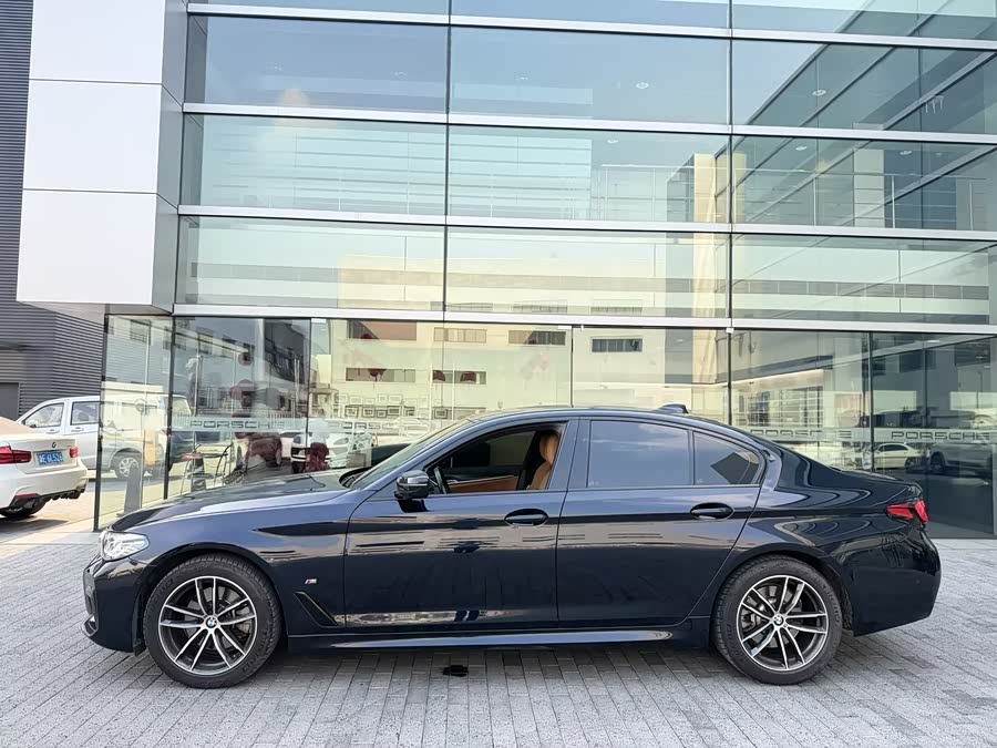 BMW 5 Series 2022