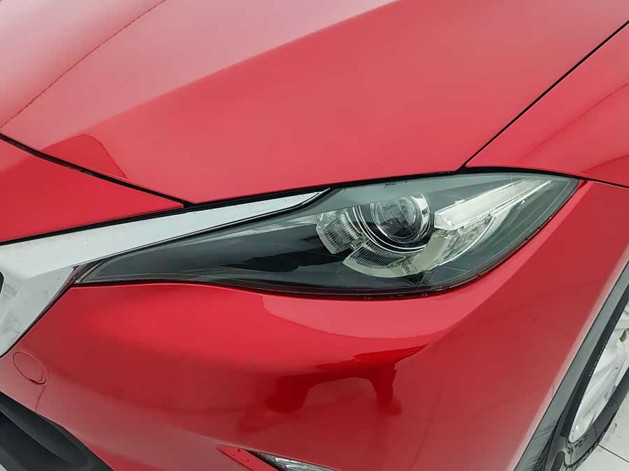 Mazda CX-4 2018 — фото 14