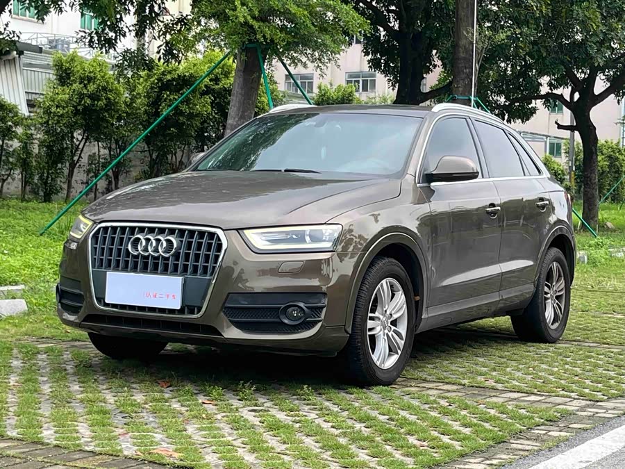 Audi Q3 2015