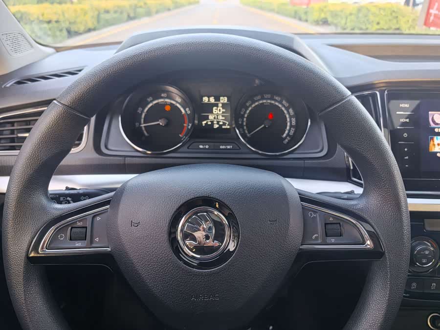 Skoda Kamiq 2020 — фото 11