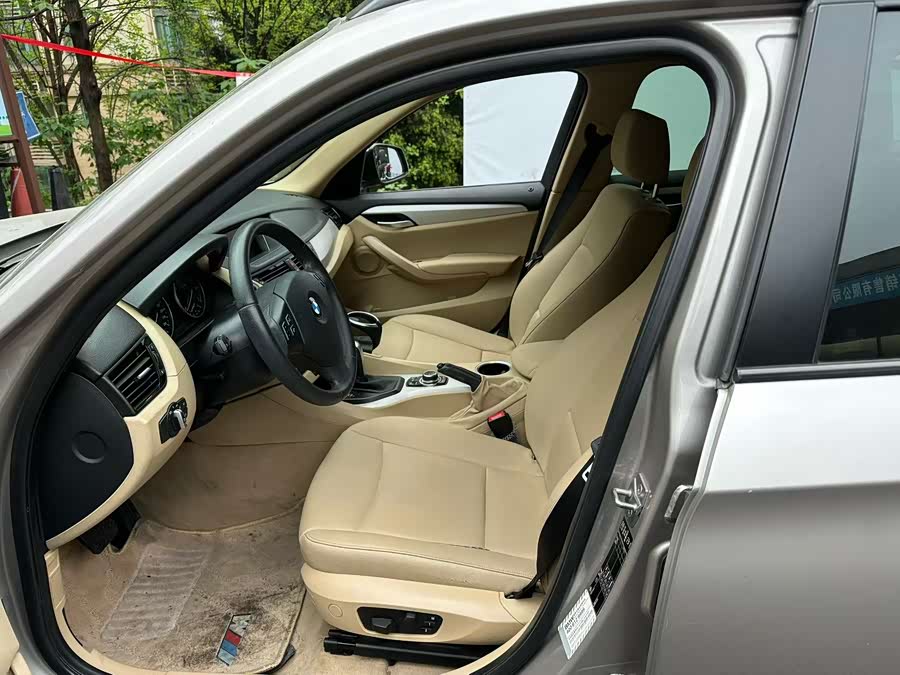 BMW X1 2012