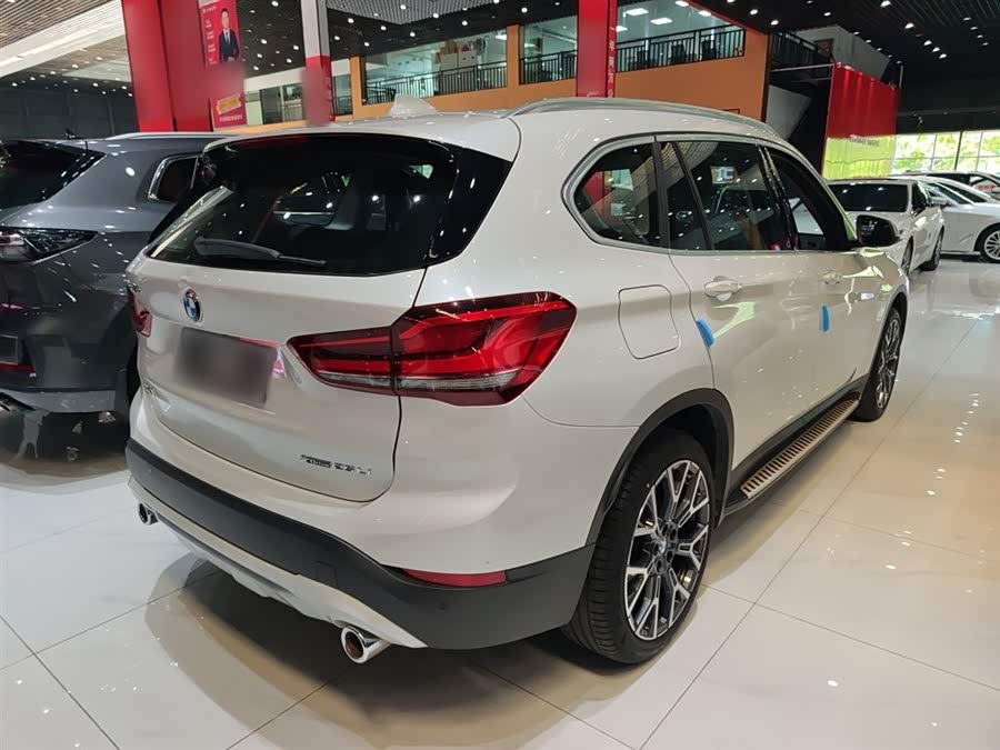BMW X1 2022 — фото 8