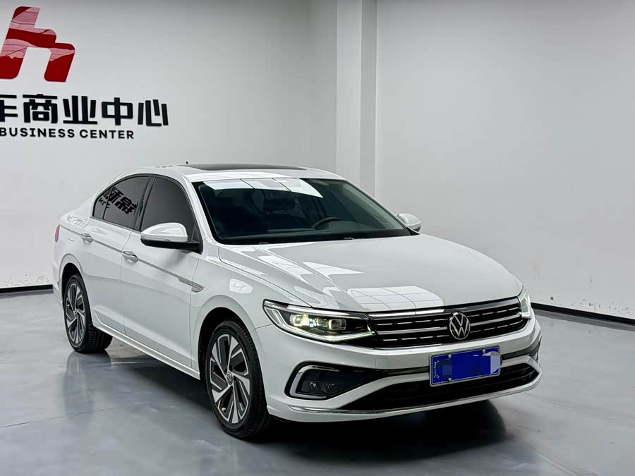 Volkswagen Bora 2023