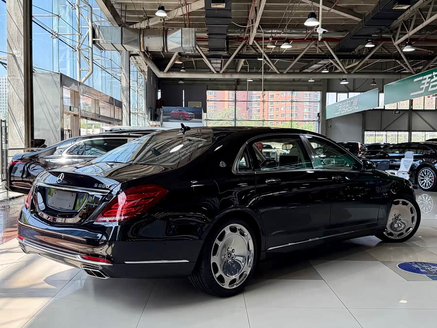 Mercedes-Benz Maybach S-Class 2017 — фото 39