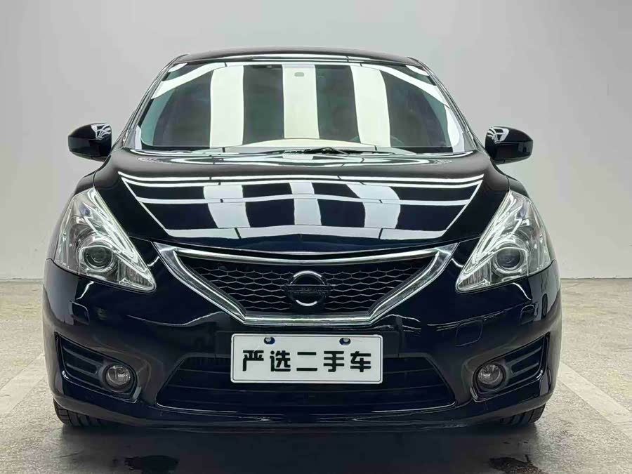 Nissan Tiida 2011