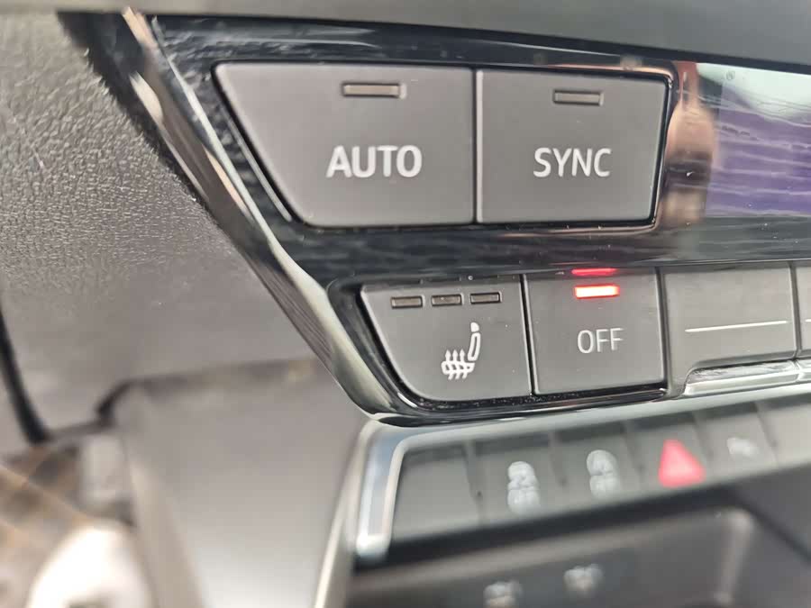 Audi A3 2023 — фото 26