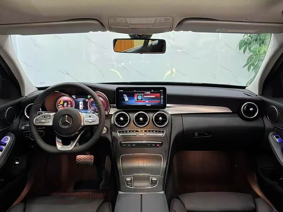 Mercedes-Benz C-Class 2021