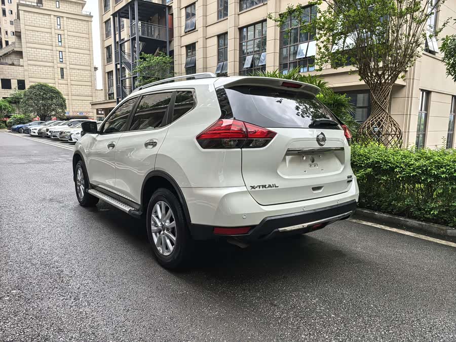 Nissan X-Trail 2019 — фото 10