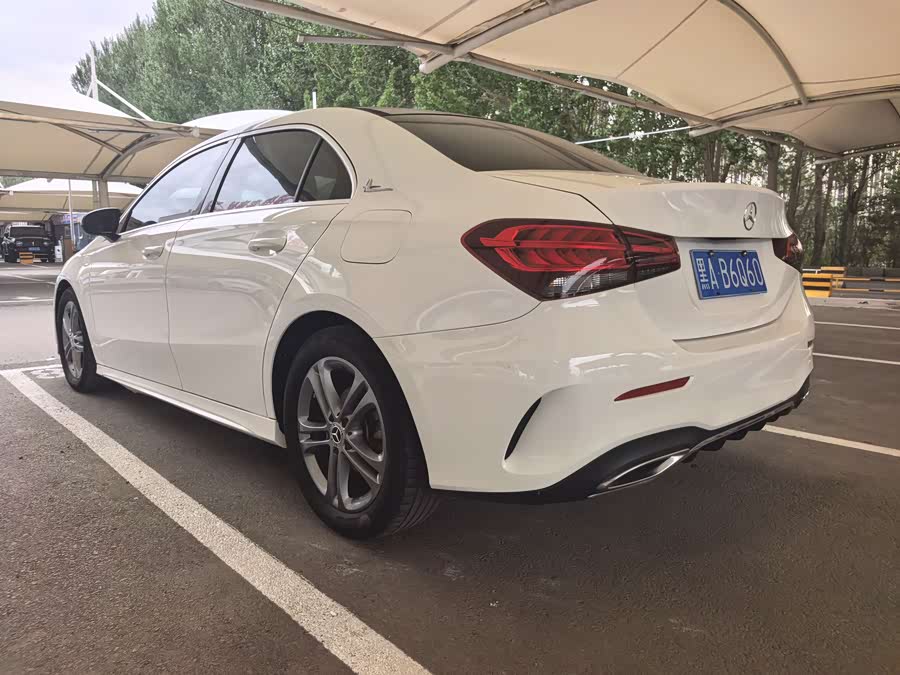 Mercedes-Benz A-Class 2022 — фото 19