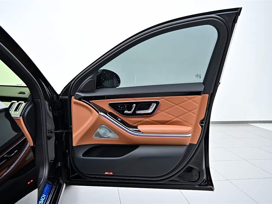 Mercedes-Benz Maybach S-Class 2025 — фото 19