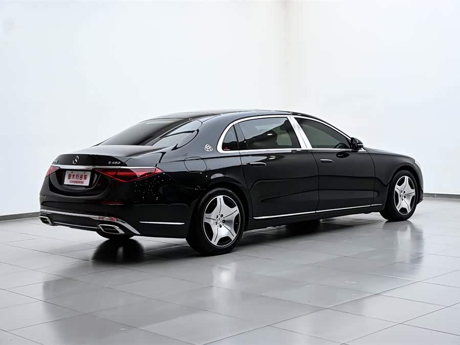 Mercedes-Benz Maybach S-Class 2025