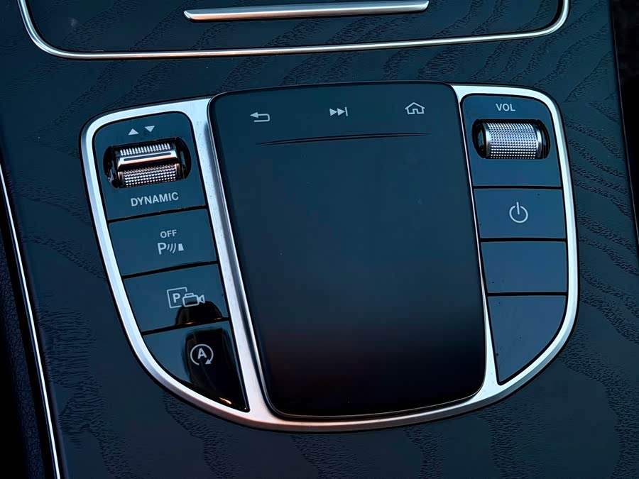 Mercedes-Benz C-Class 2020 — фото 11