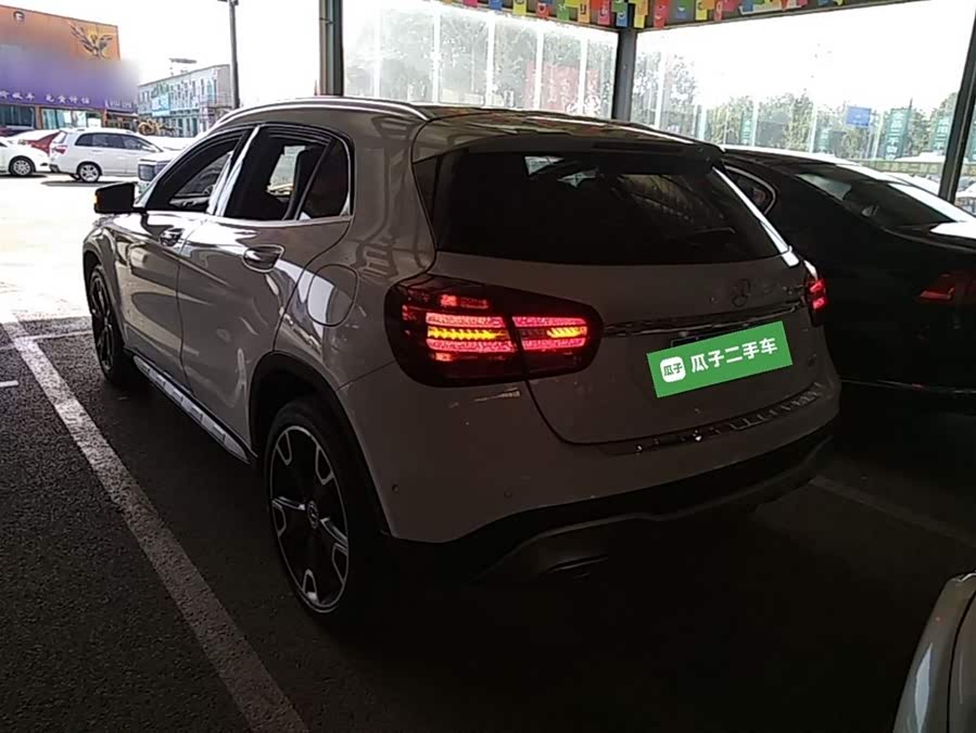 Mercedes-Benz GLA 2017