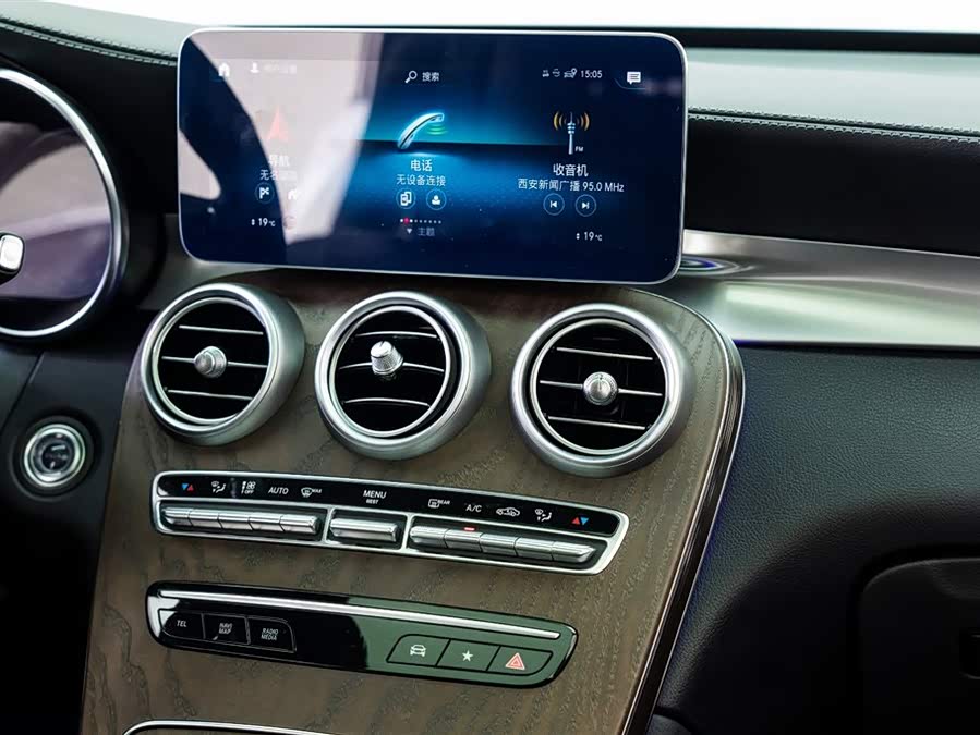 Mercedes-Benz GLC 2022 — фото 15