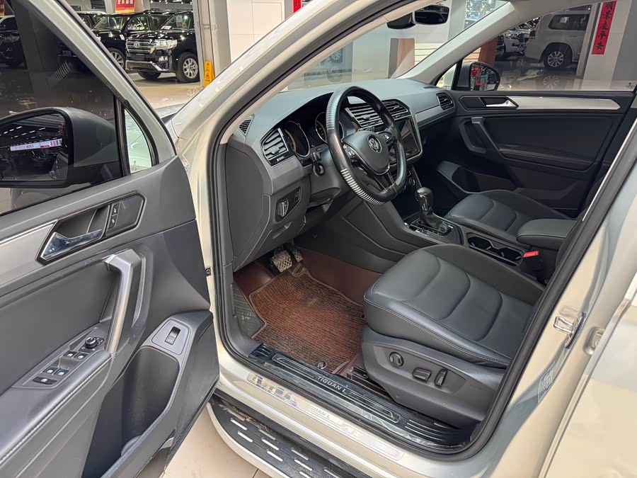 Volkswagen Tiguan L 2019