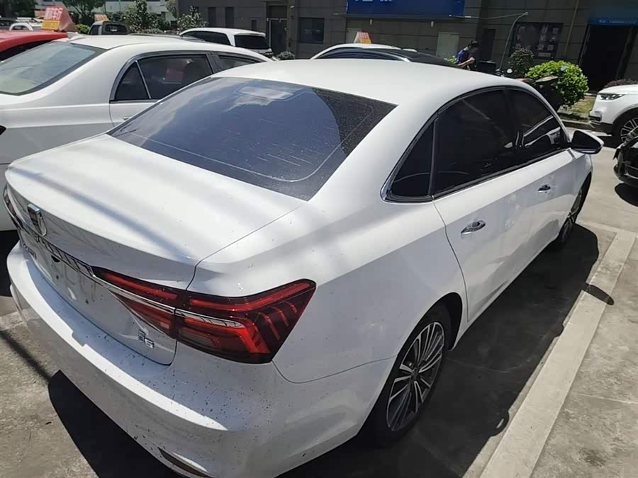Roewe i6 Classic 2020