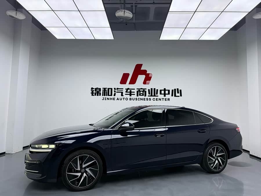Volkswagen Magotan 2024
