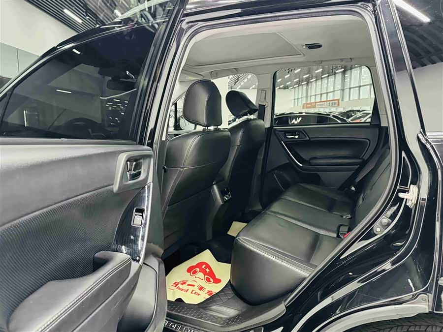 Subaru Forester 2016 — фото 17