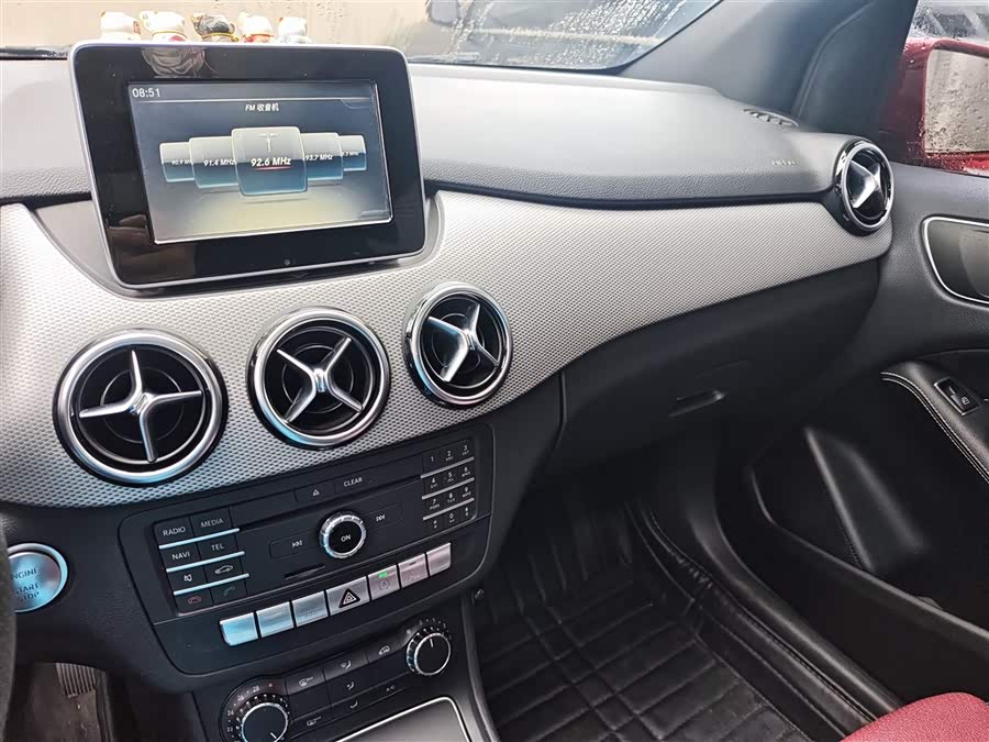 Mercedes-Benz B-Class 2015