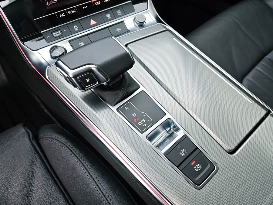 Audi A6L 2021 — фото 10