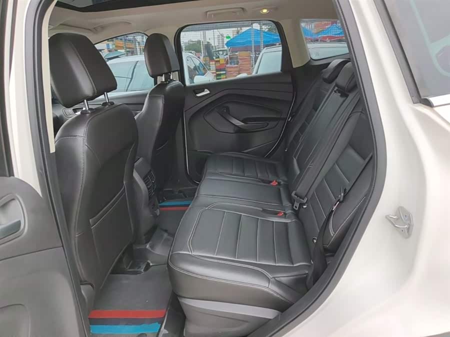 Ford Kuga 2018 — фото 17