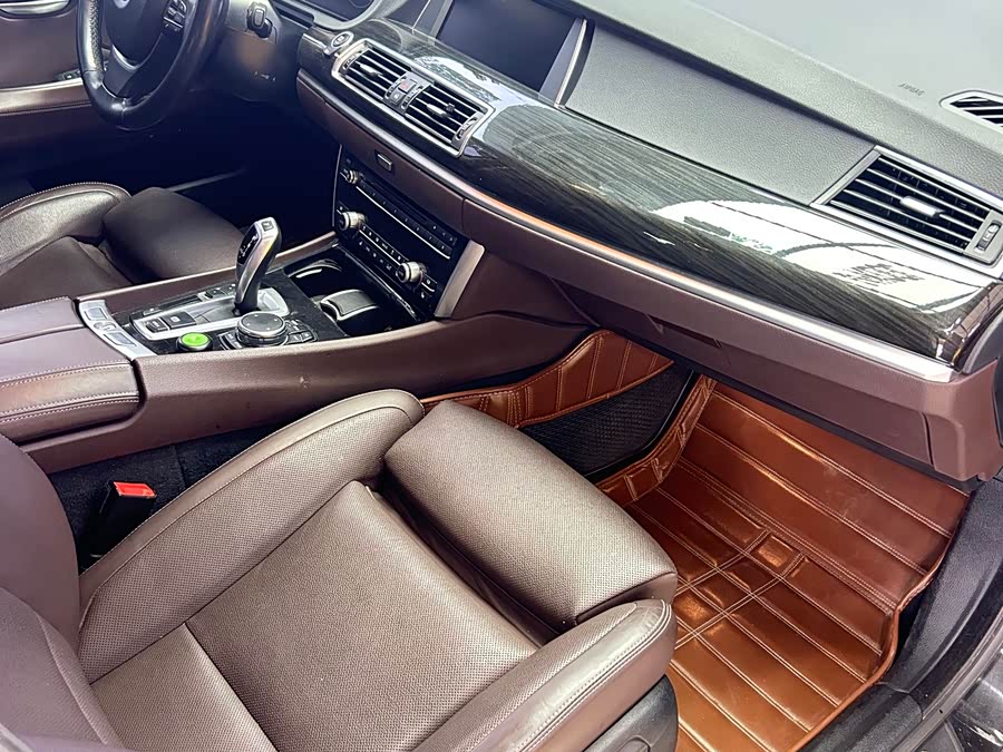 BMW 5 Series GT 2014