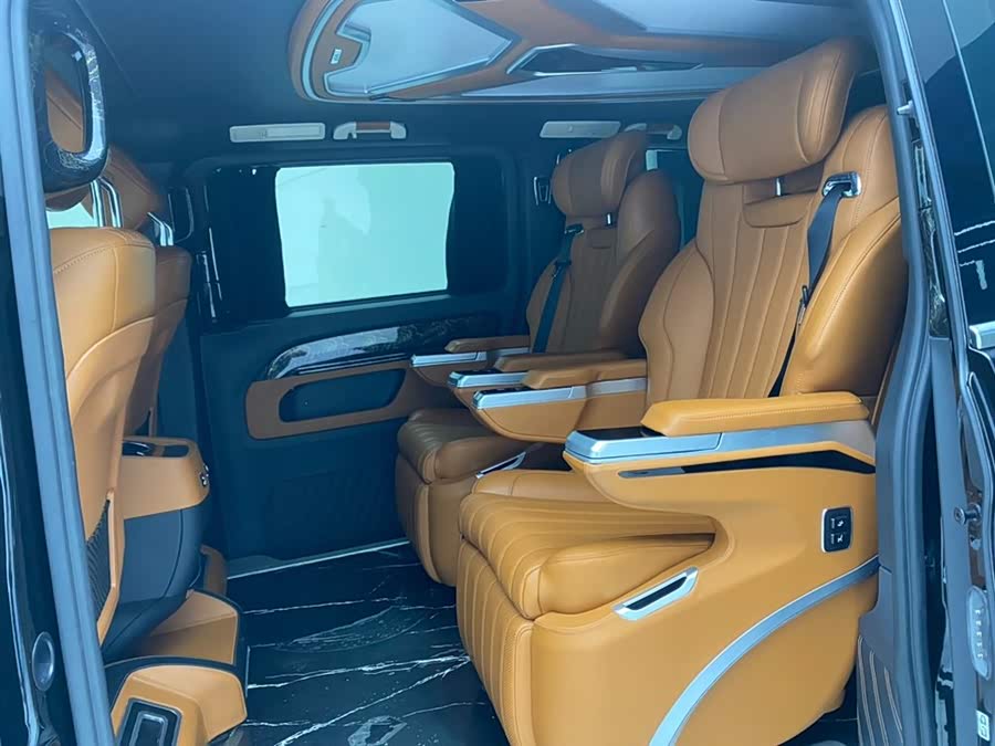 Mercedes-Benz Vito 2023 — фото 26
