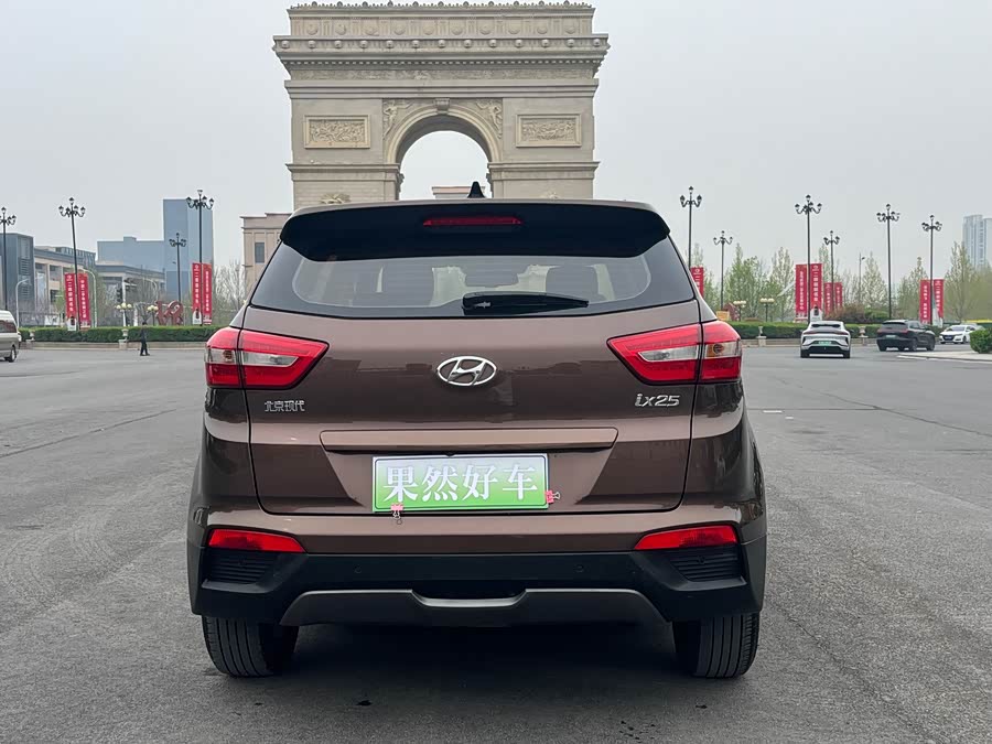 Hyundai ix25 2015