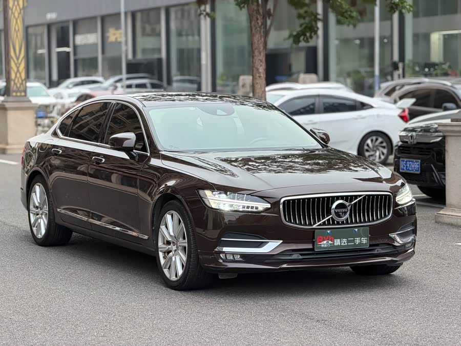 Volvo S90 2017