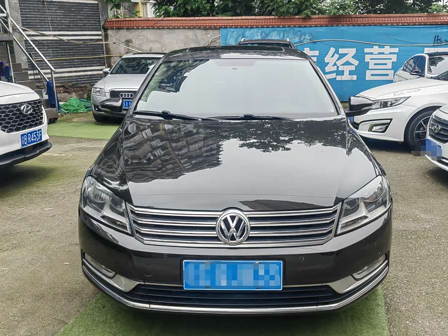 Volkswagen Magotan 2013