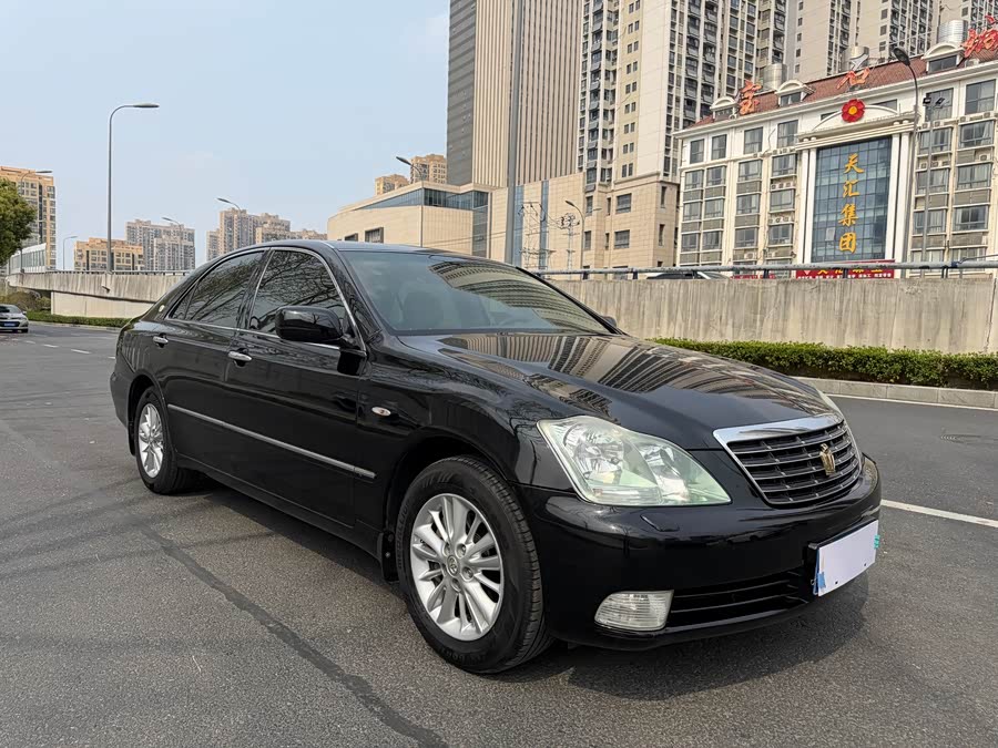 Toyota Crown 2008