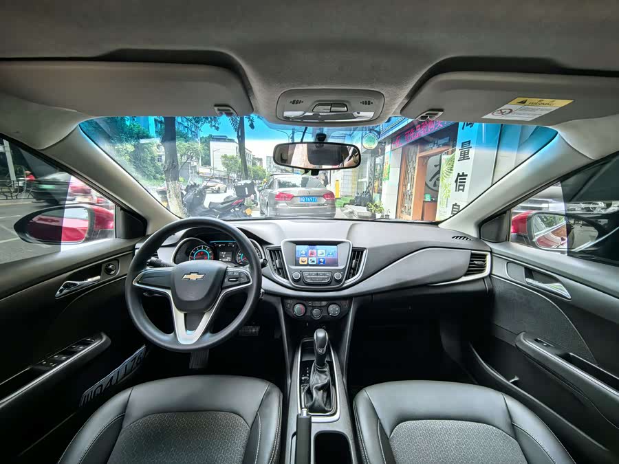 Chevrolet Cavalier 2019 — фото 10