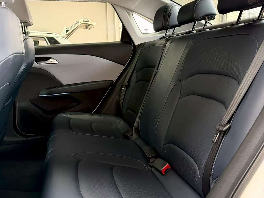 Chevrolet Cruze 2023 — фото 10