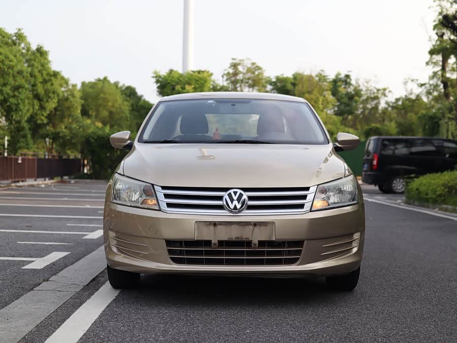Volkswagen Santana 2013