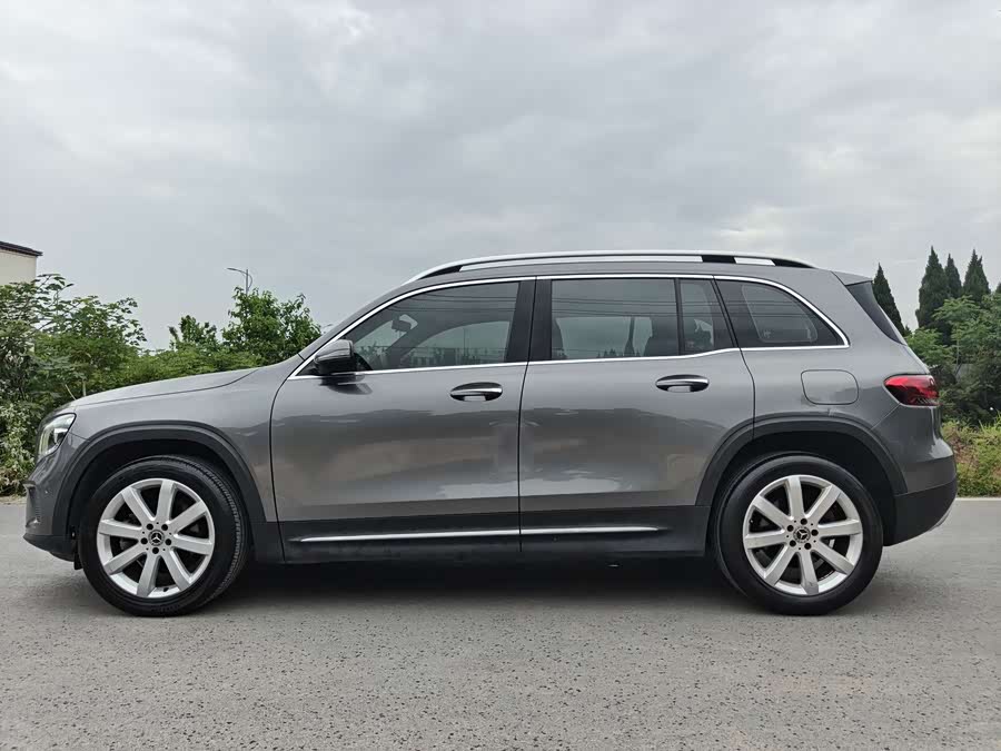 Mercedes-Benz GLB 2020