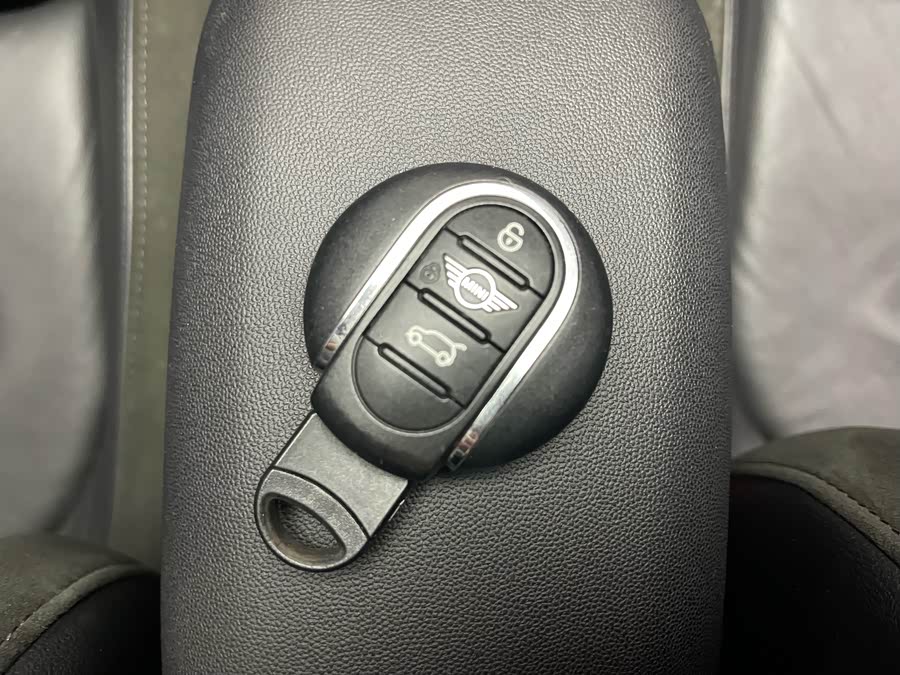 MINI MINI 2018