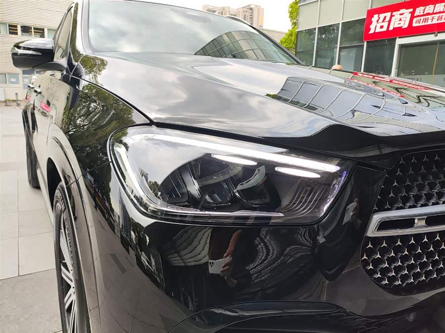 Mercedes-Benz GLE 2025
