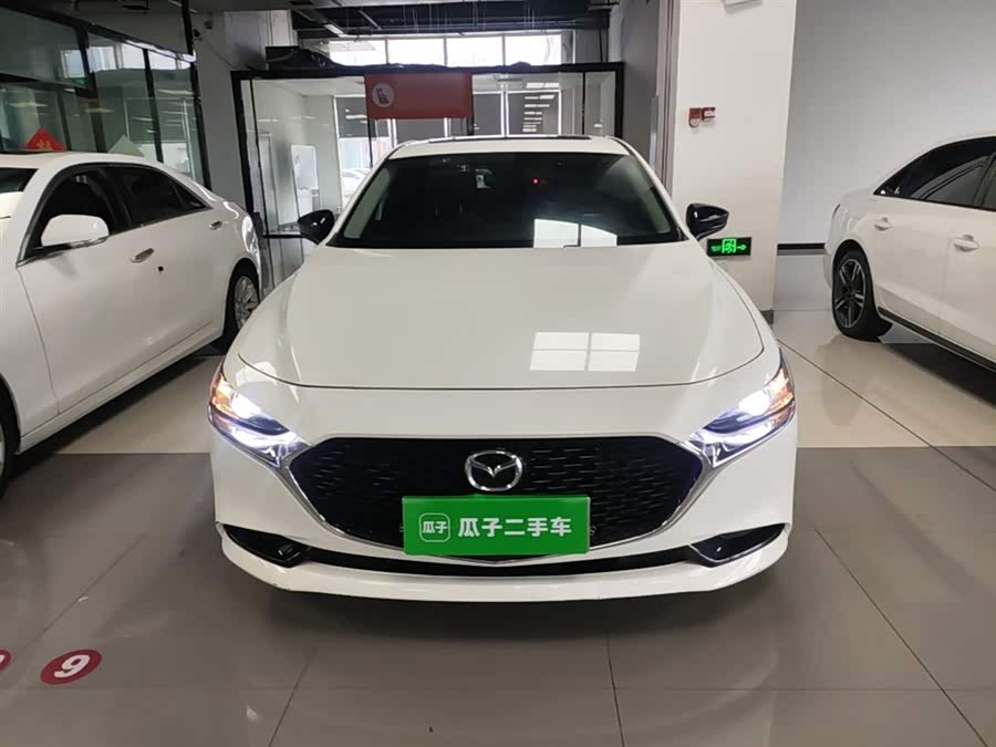 Mazda 3 Angkesela 2023